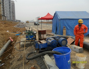 【雙液注漿泵廠家】TTB180\10高壓注漿泵在湖北宜昌夷興大道防沉降工程中使用